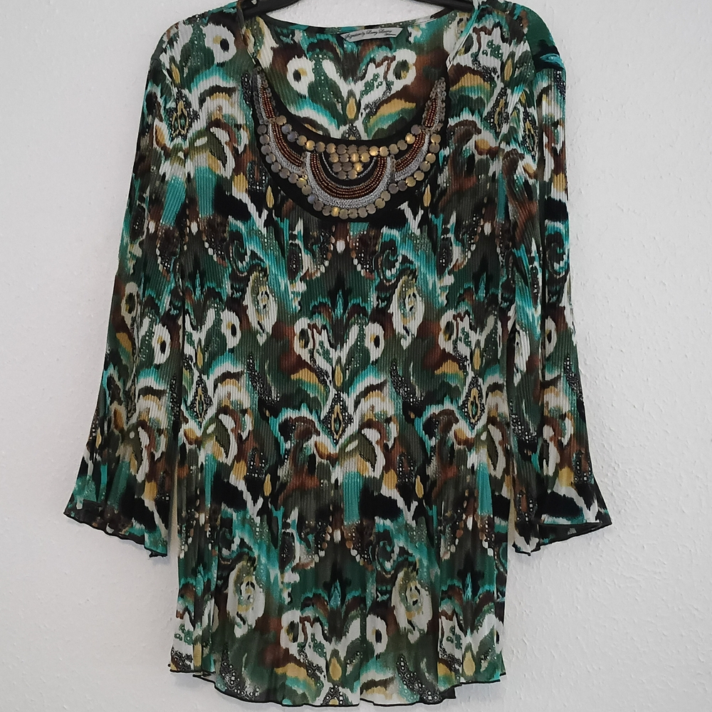 Green Patterned Women's Top 2x signature by Larry Levine